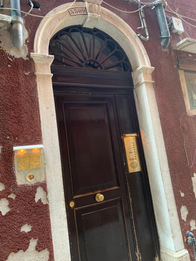 Apartamento Luxury In San Marco With Canal View